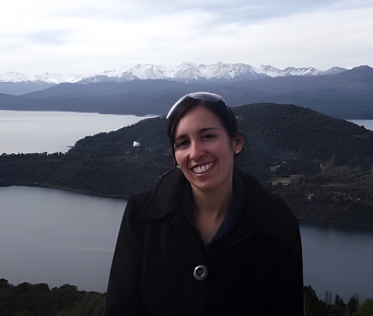 Escritora Natalia Cisneros