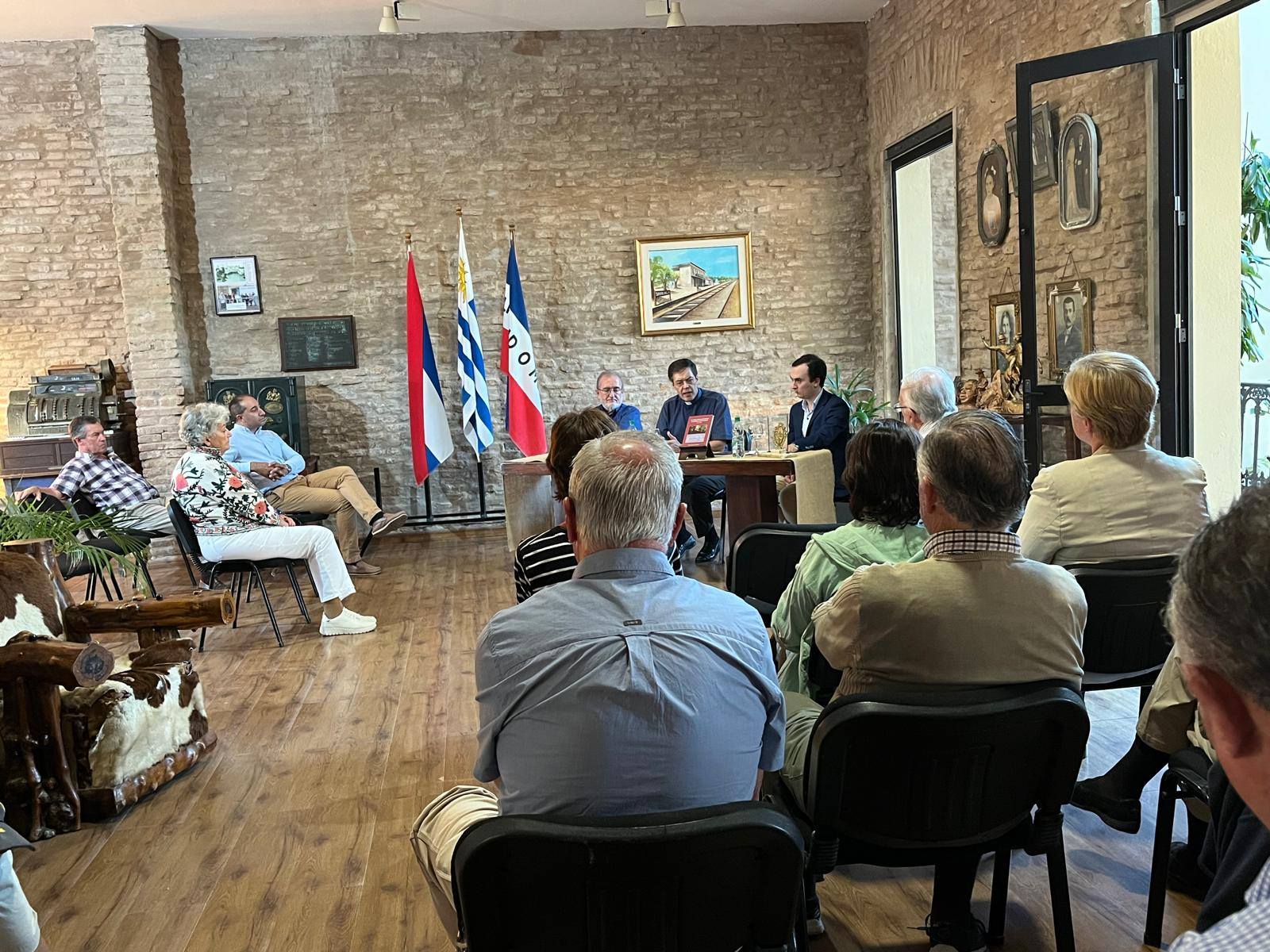 658172473 27082700351333334 292520021009813334 n